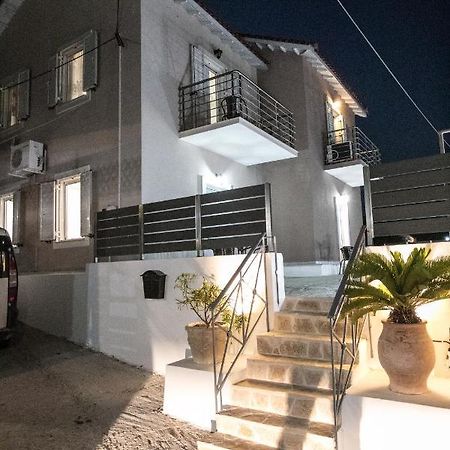 Angelos Apartments 里科索翁 外观 照片