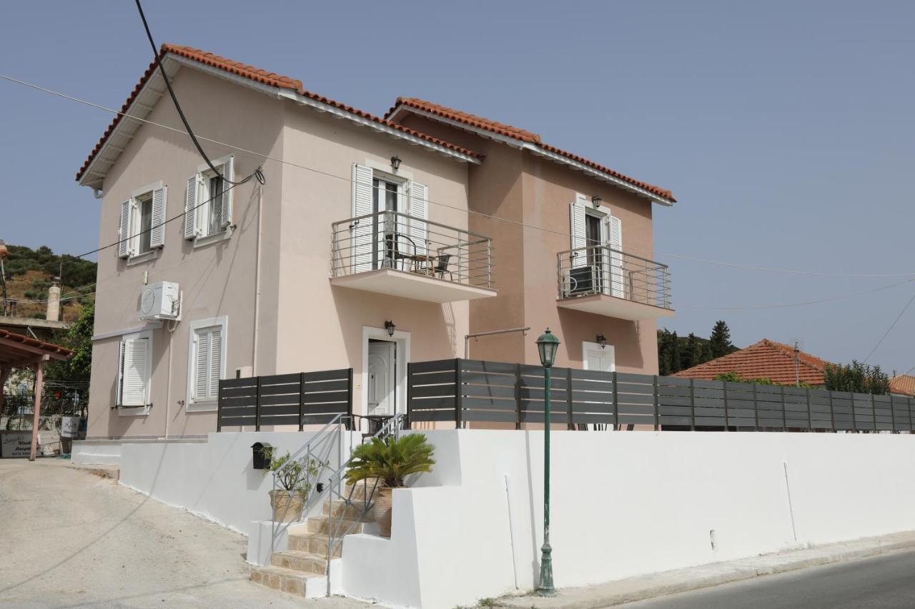 Angelos Apartments 里科索翁 外观 照片