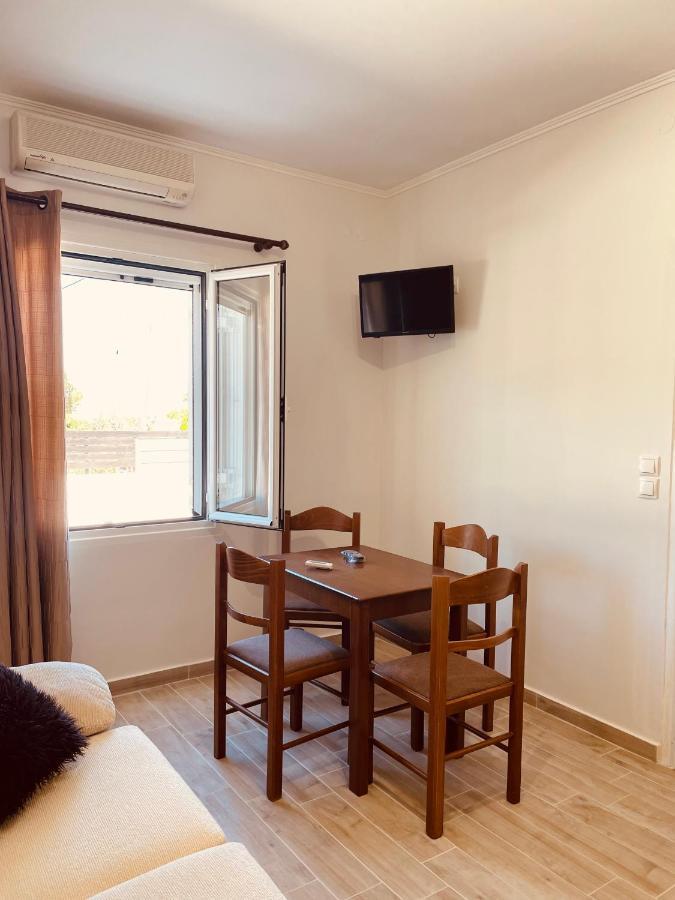 Angelos Apartments 里科索翁 外观 照片